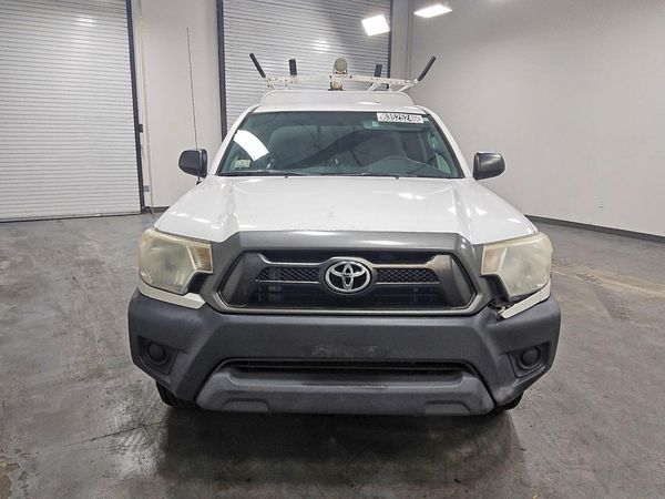2015 TOYOTA TACOMA Delux Grade