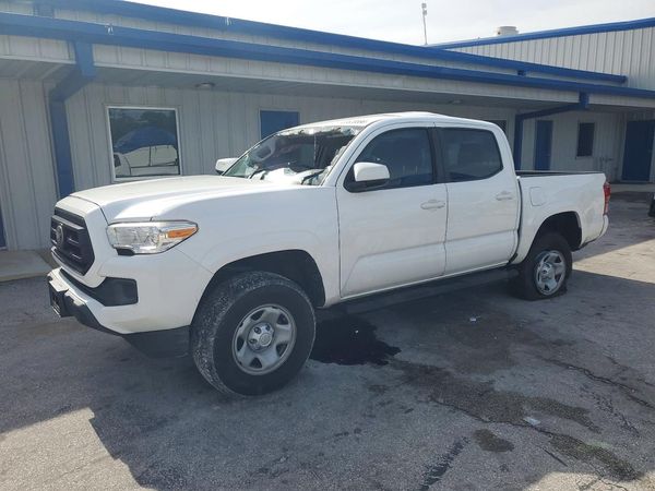 2020 TOYOTA TACOMA SR5