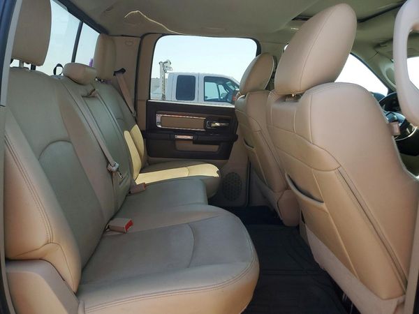 2016 RAM 1500 LARAMIE CREW CAB 4X4