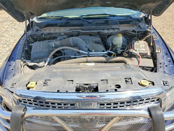 2016 RAM 1500 LARAMIE CREW CAB 4X4
