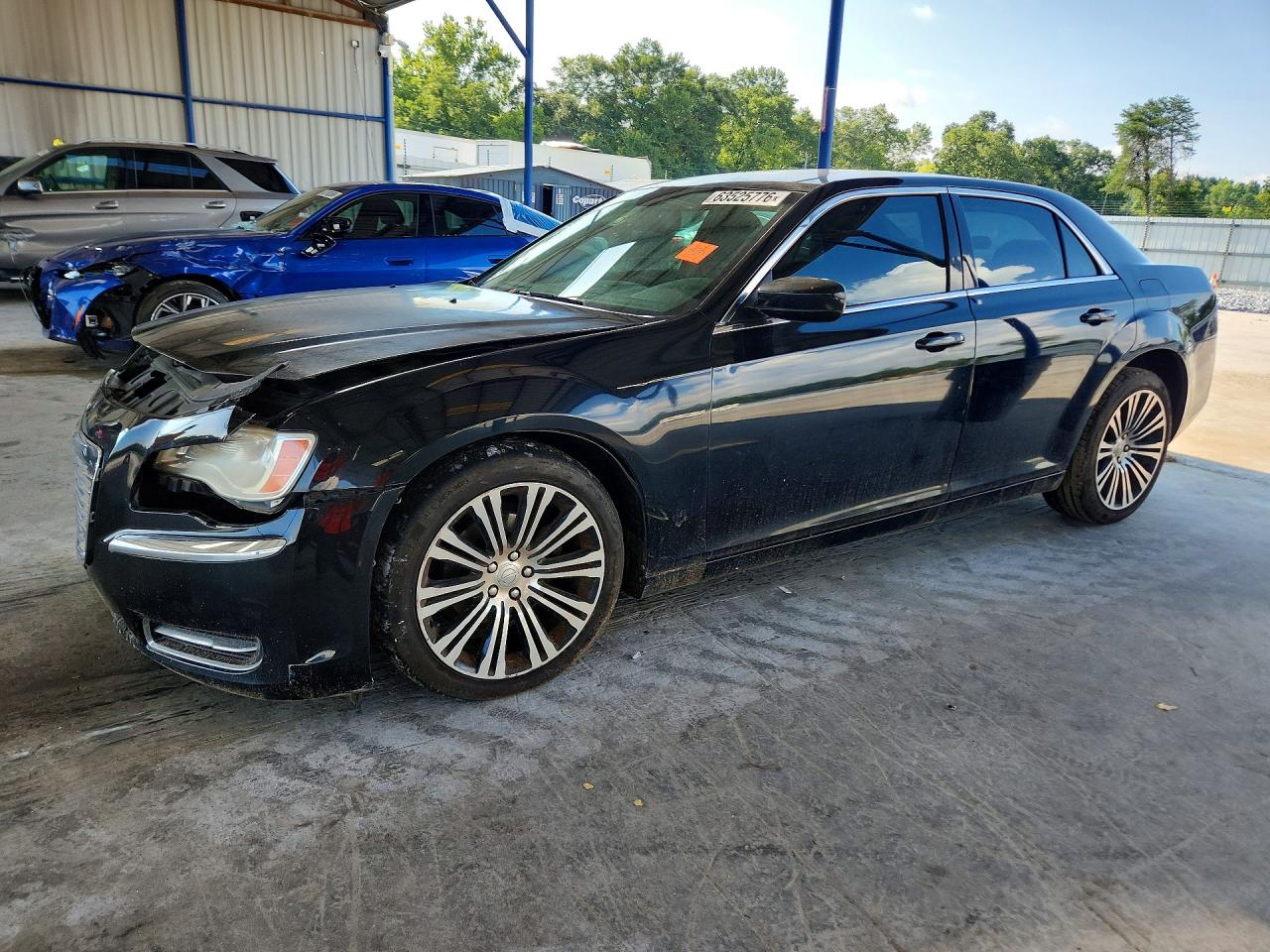 2013 CHRYSLER 300 Base/Limited