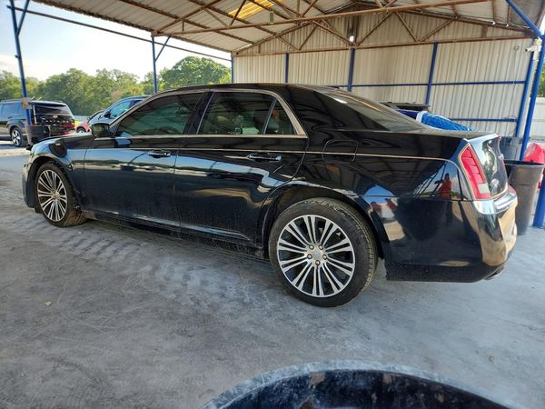 2013 CHRYSLER 300 Base/Limited