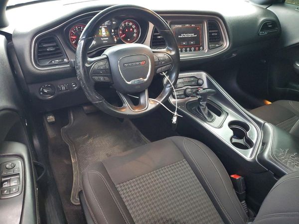 2017 DODGE CHALLENGER