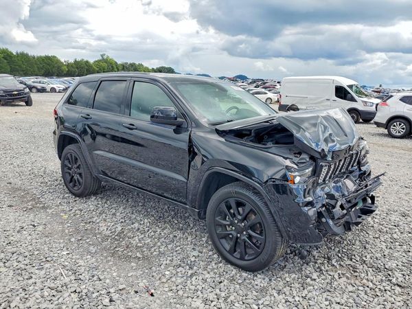 2019 JEEP GRAND CHEROKEE Laredo