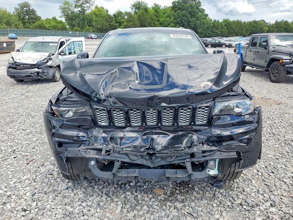 2019 JEEP GRAND CHEROKEE Laredo
