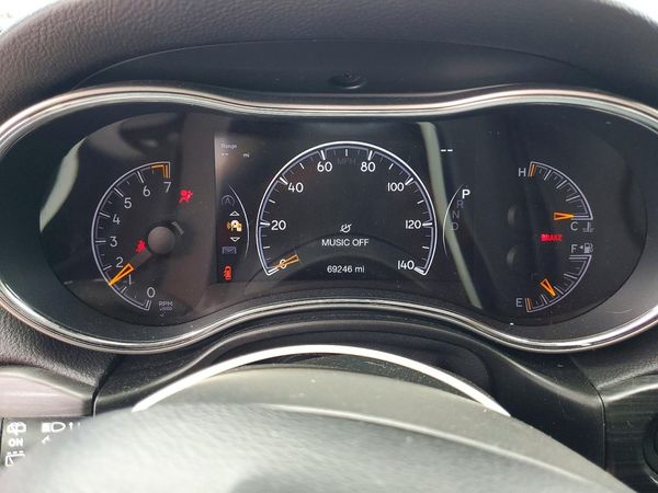 2019 JEEP GRAND CHEROKEE Laredo