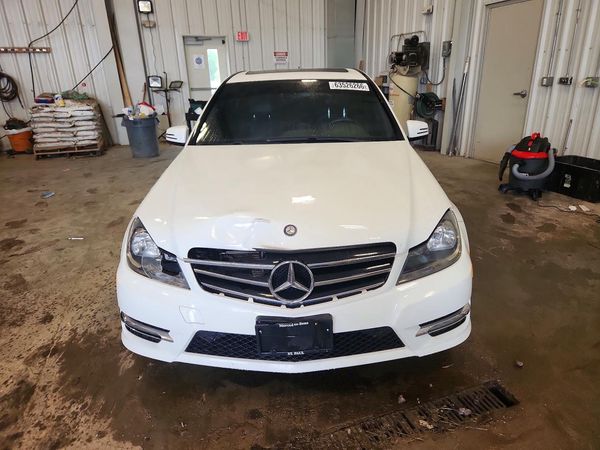 2014 MERCEDES-BENZ C