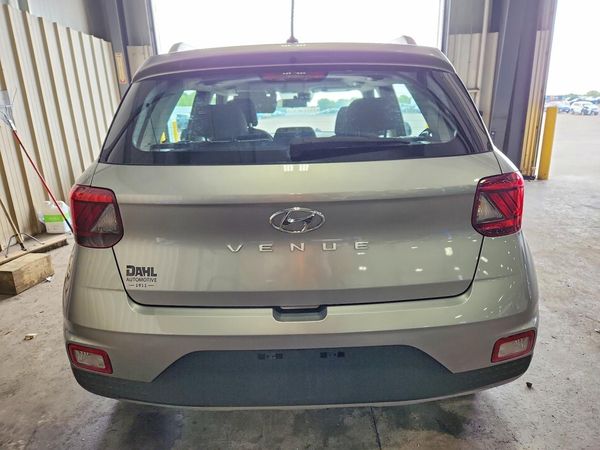 2023 HYUNDAI VENUE SEL, Limited