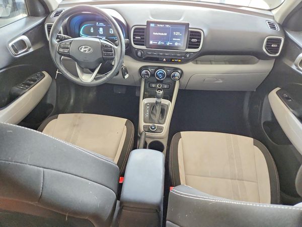 2023 HYUNDAI VENUE SEL, Limited