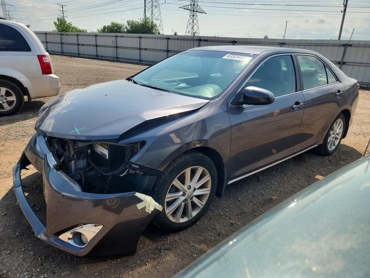 2013 TOYOTA CAMRY