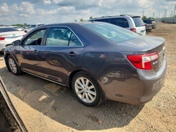 2013 TOYOTA CAMRY