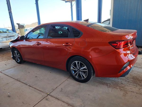 2022 KIA FORTE FE, LXS