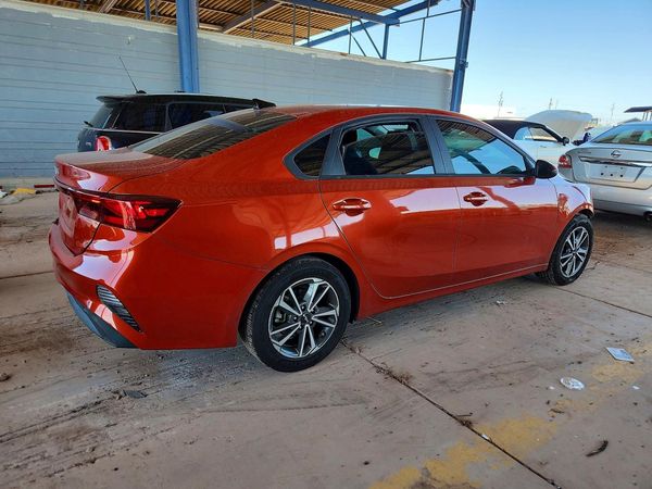 2022 KIA FORTE FE, LXS