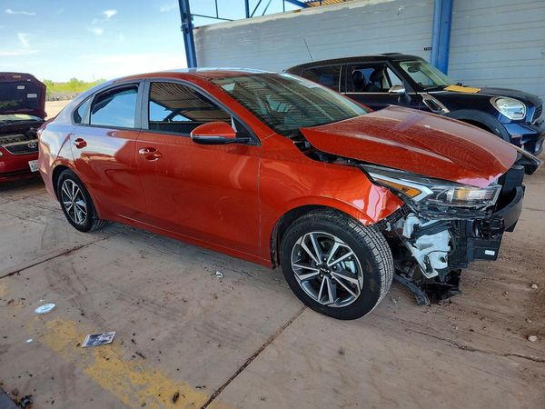 2022 KIA FORTE FE, LXS