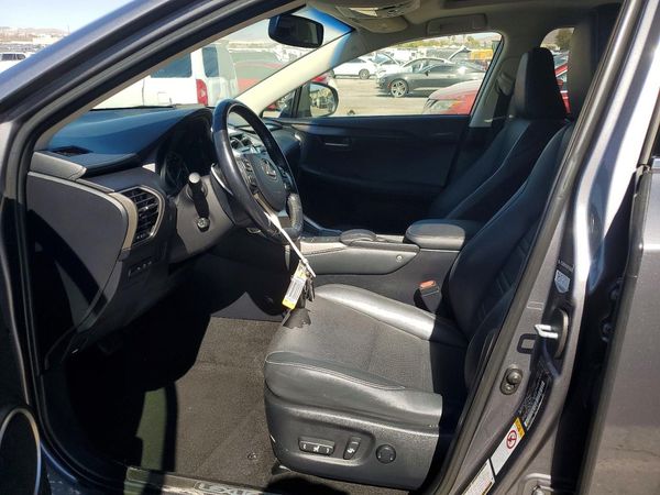 2015 LEXUS NX 200t Luxury