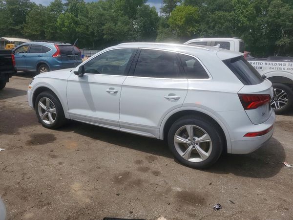2020 AUDI Q5 quattro Premium Plus