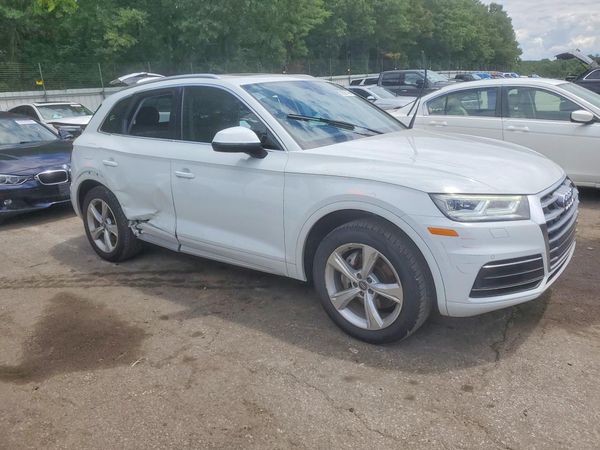 2020 AUDI Q5 quattro Premium Plus