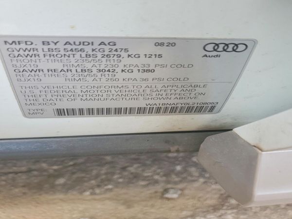 2020 AUDI Q5 quattro Premium Plus