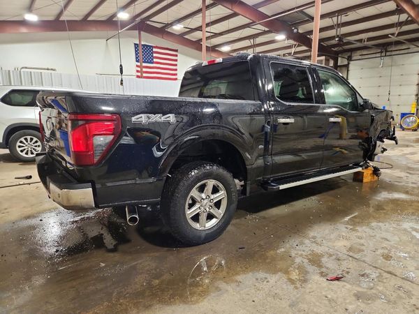 2025 FORD F150 XLT