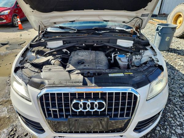 2014 AUDI Q5 Premium Plus