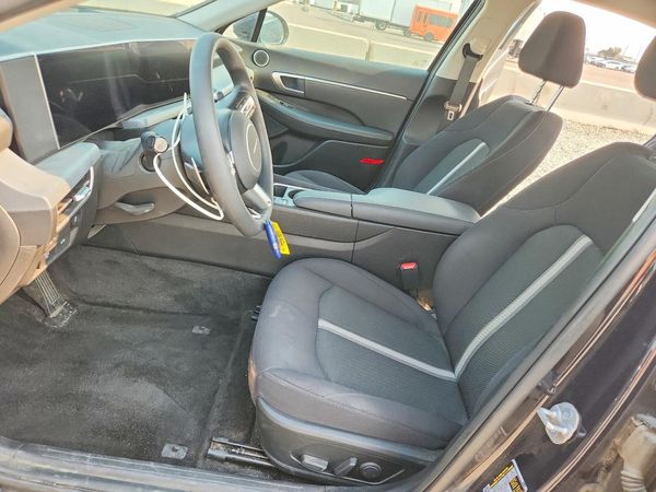 2025 HYUNDAI SONATA