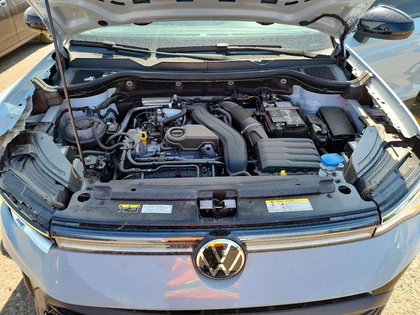 2025 VOLKSWAGEN TAOS