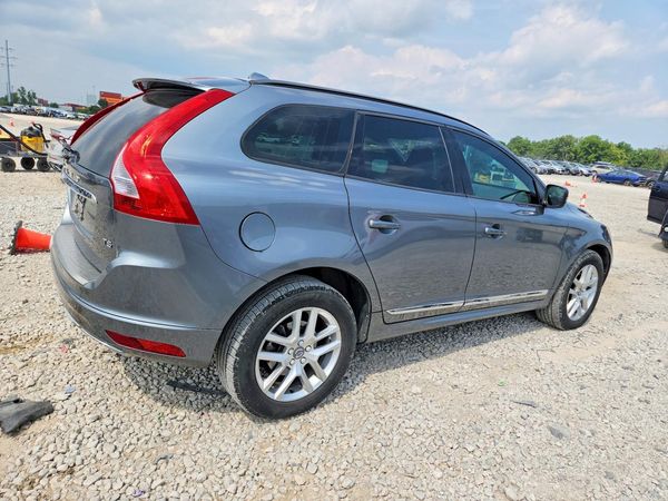 2017 VOLVO XC60 Base