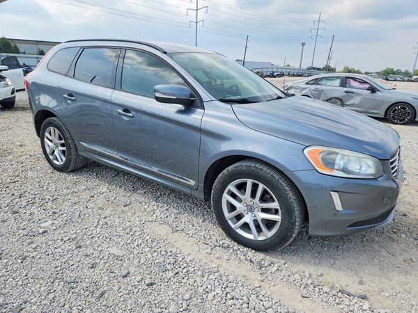 2017 VOLVO XC60 Base