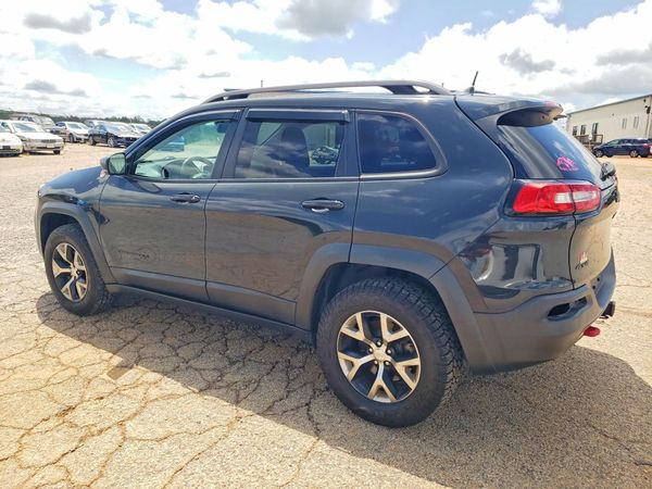 2017 JEEP CHEROKEE TRAILHAWK 4X4