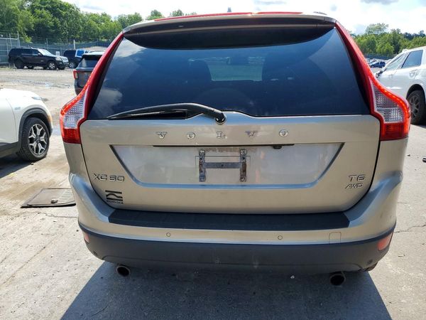 2012 VOLVO XC60