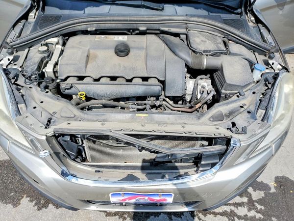 2012 VOLVO XC60