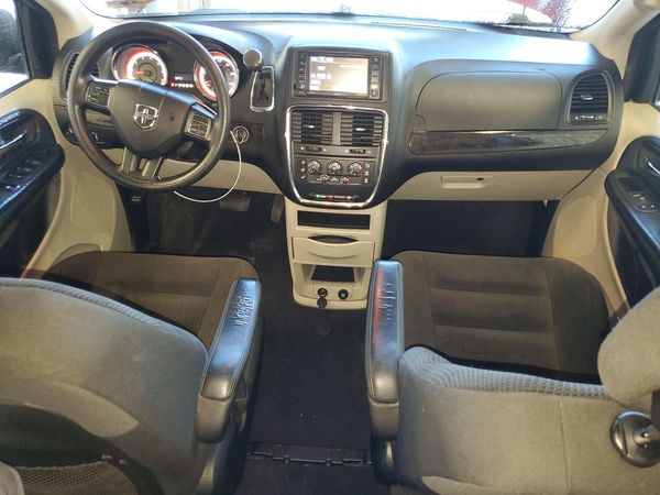 2019 DODGE GRAND CARAVAN SE