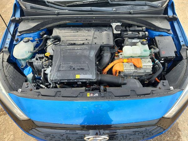 2018 HYUNDAI IONIQ PLUG-IN HYBRID