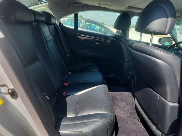 2014 LEXUS LS 460