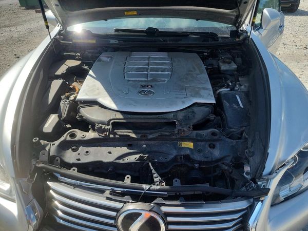 2014 LEXUS LS 460