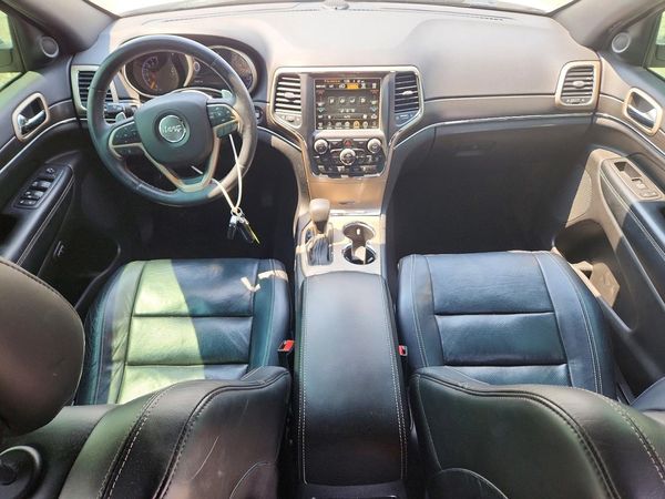 2017 JEEP GRAND CHEROKEE Limited