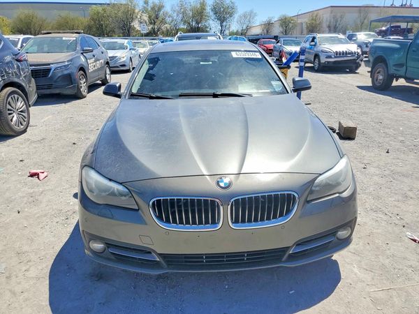 2015 BMW 528