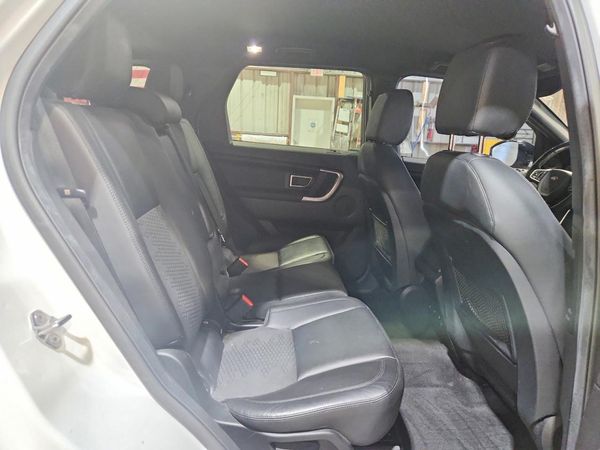 2017 LAND ROVER DISCOVERY SPORT SE