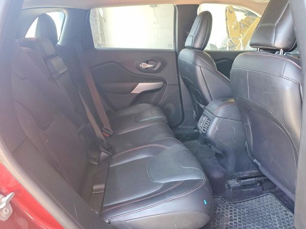 2017 JEEP CHEROKEE TRAILHAWK 4X4