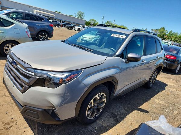 2025 SUBARU FORESTER Premium