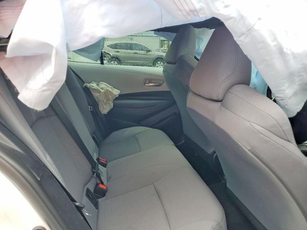 2024 TOYOTA COROLLA SE w/Premium pkg