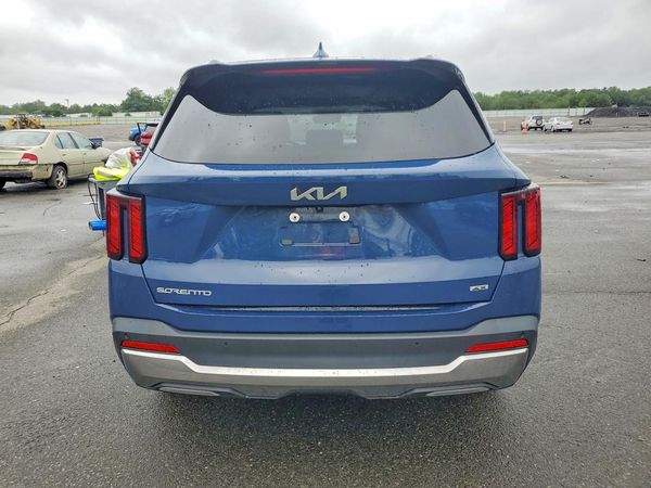 2024 KIA SORENTO S