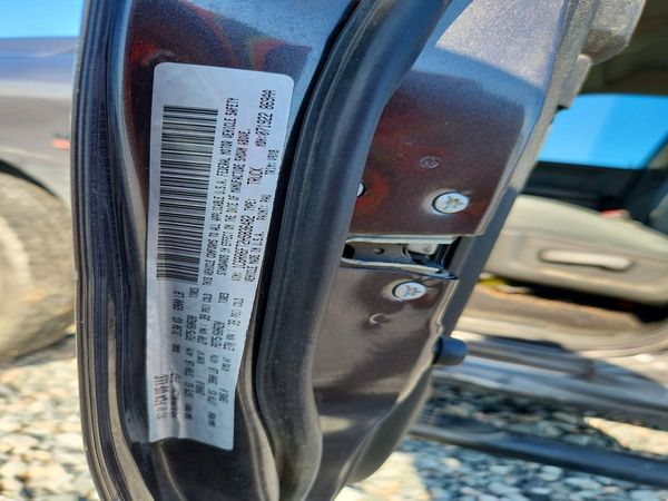 2017 RAM 1500 ST QUAD CAB 4X2