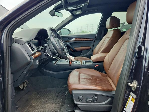 2018 AUDI Q5 quattro Premium Plus