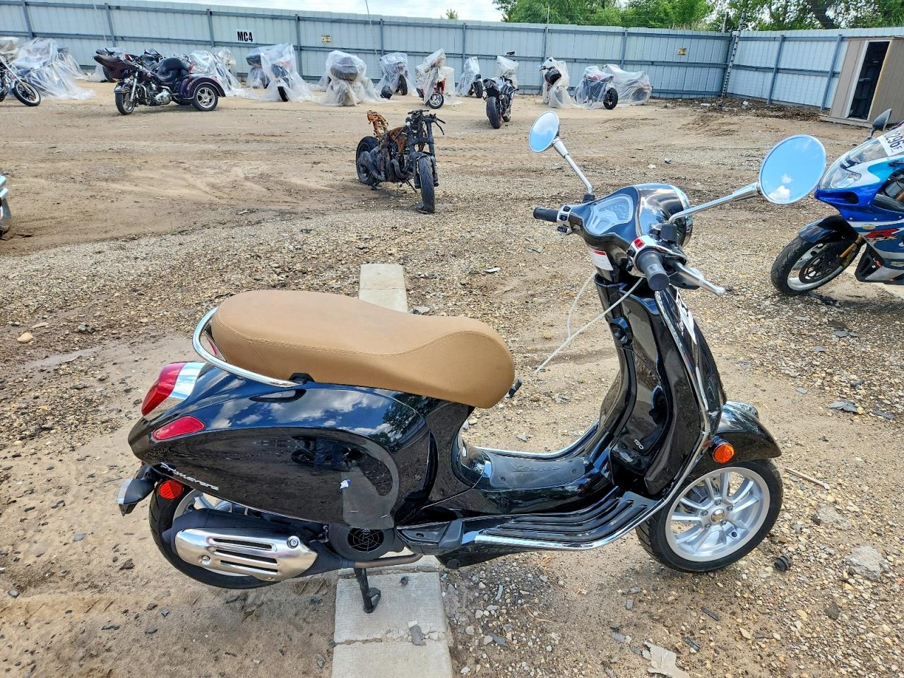 2023 VESPA PRIMAVERA/SPRINT
