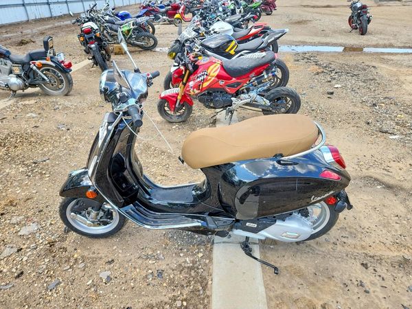 2023 VESPA PRIMAVERA/SPRINT