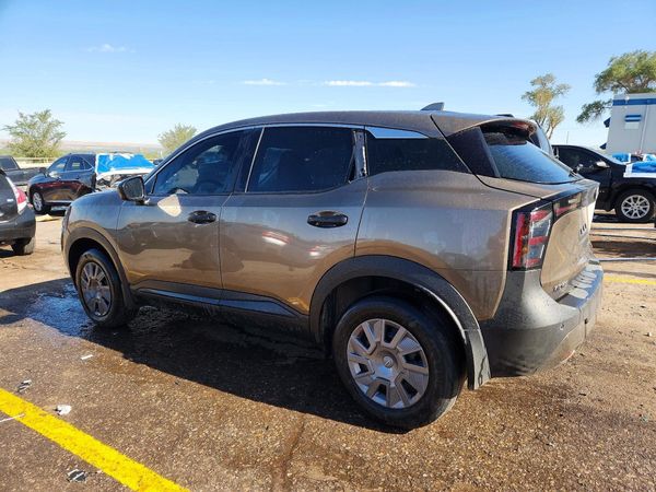 2025 NISSAN KICKS S