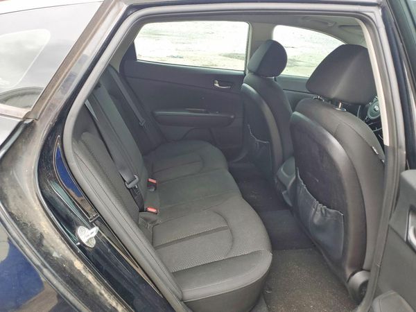 2016 KIA OPTIMA GL
