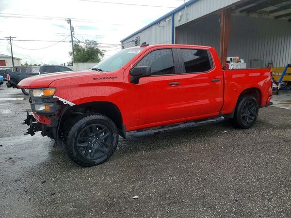 2021 CHEVROLET SILVERADO Custom