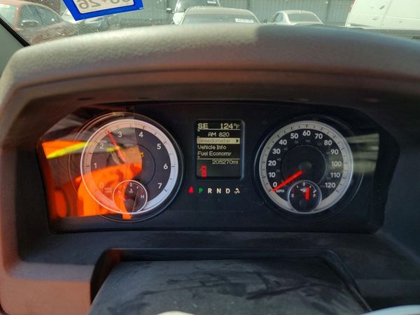 2014 RAM 1500 ST
